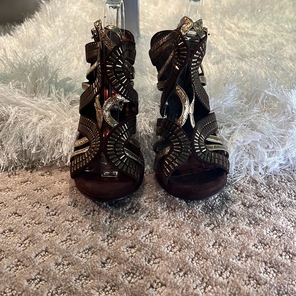 Carlos Santana Zarina Heels
